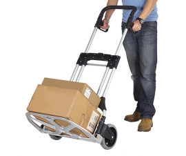 GI043Y Sack Truck In Use