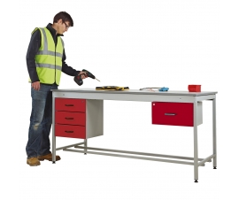 Taurus Utility Workbench with Triple Drawer Single Drawer In Use