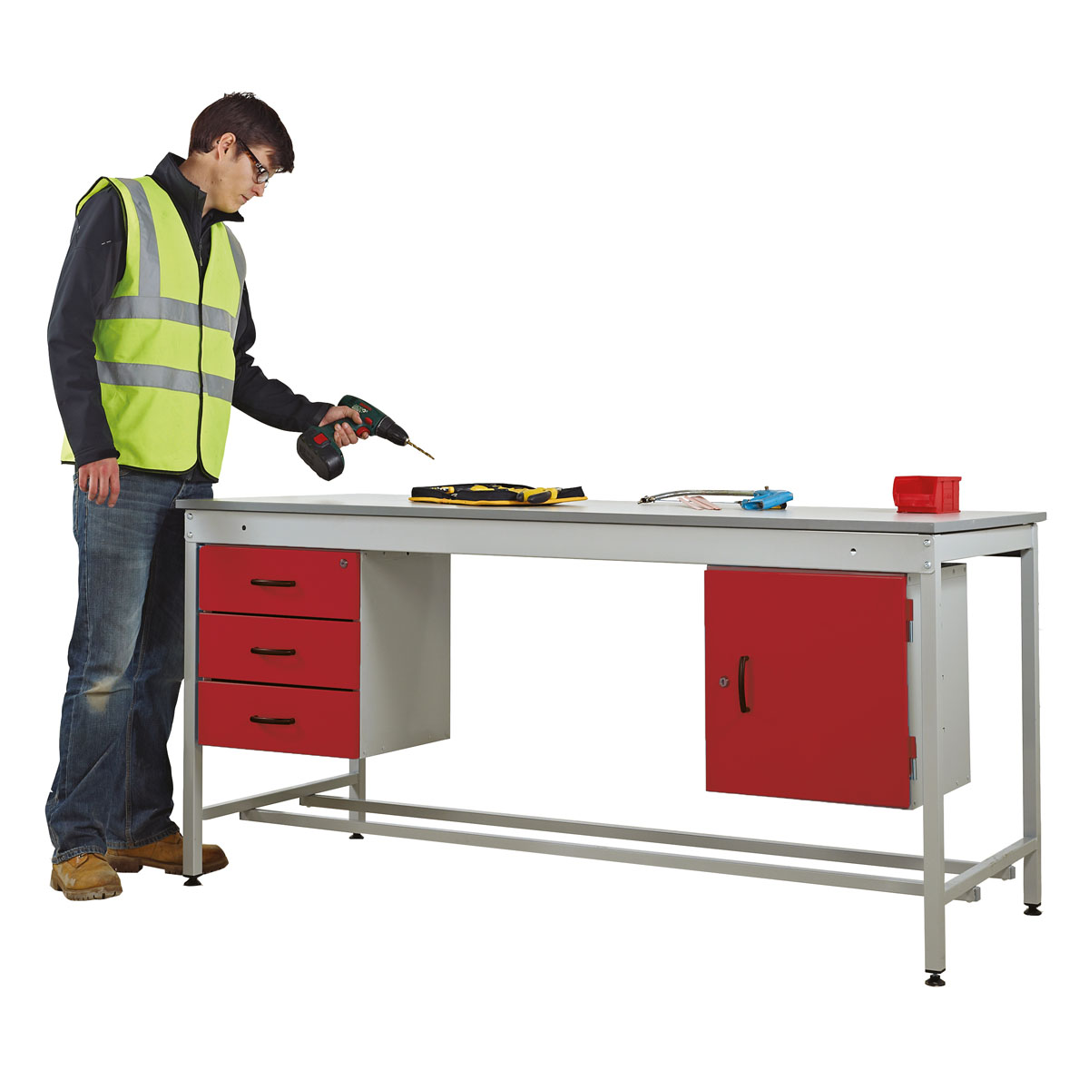 Taurus Utility Workbench With Triple Drawer and Cupboard In Use